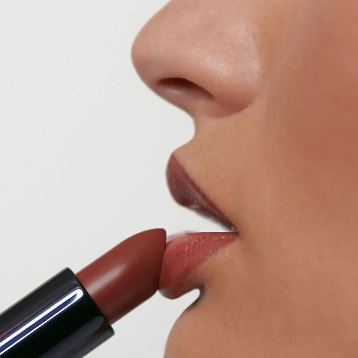 Dr. HAUSCHKA Lipstick (14 Caralluma) 4.1g | Dr. HAUSCHKA | AbsoluteSkin