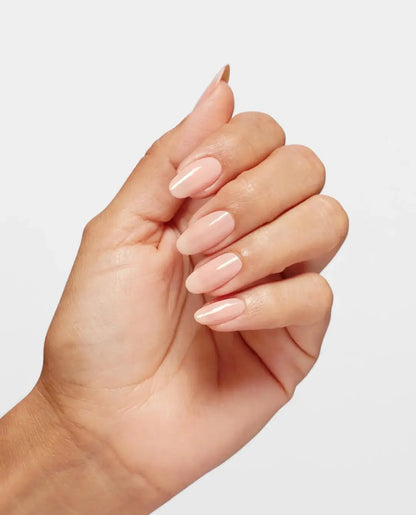 OPI HAnd Image of Infiniteshine Barefoot in Barcelona